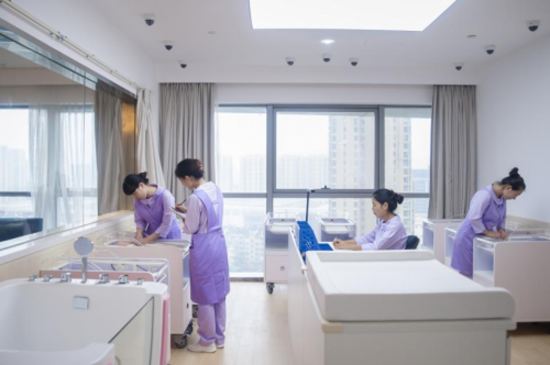 如何在家享受专业妇产科医生的免费咨询服务?